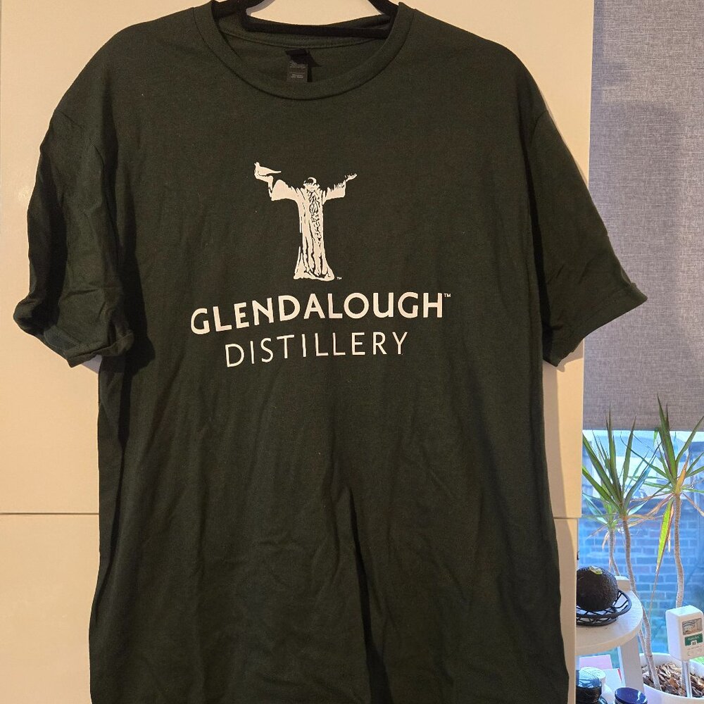 Glendalough Whiskey branded T-shirt NWOT Size L